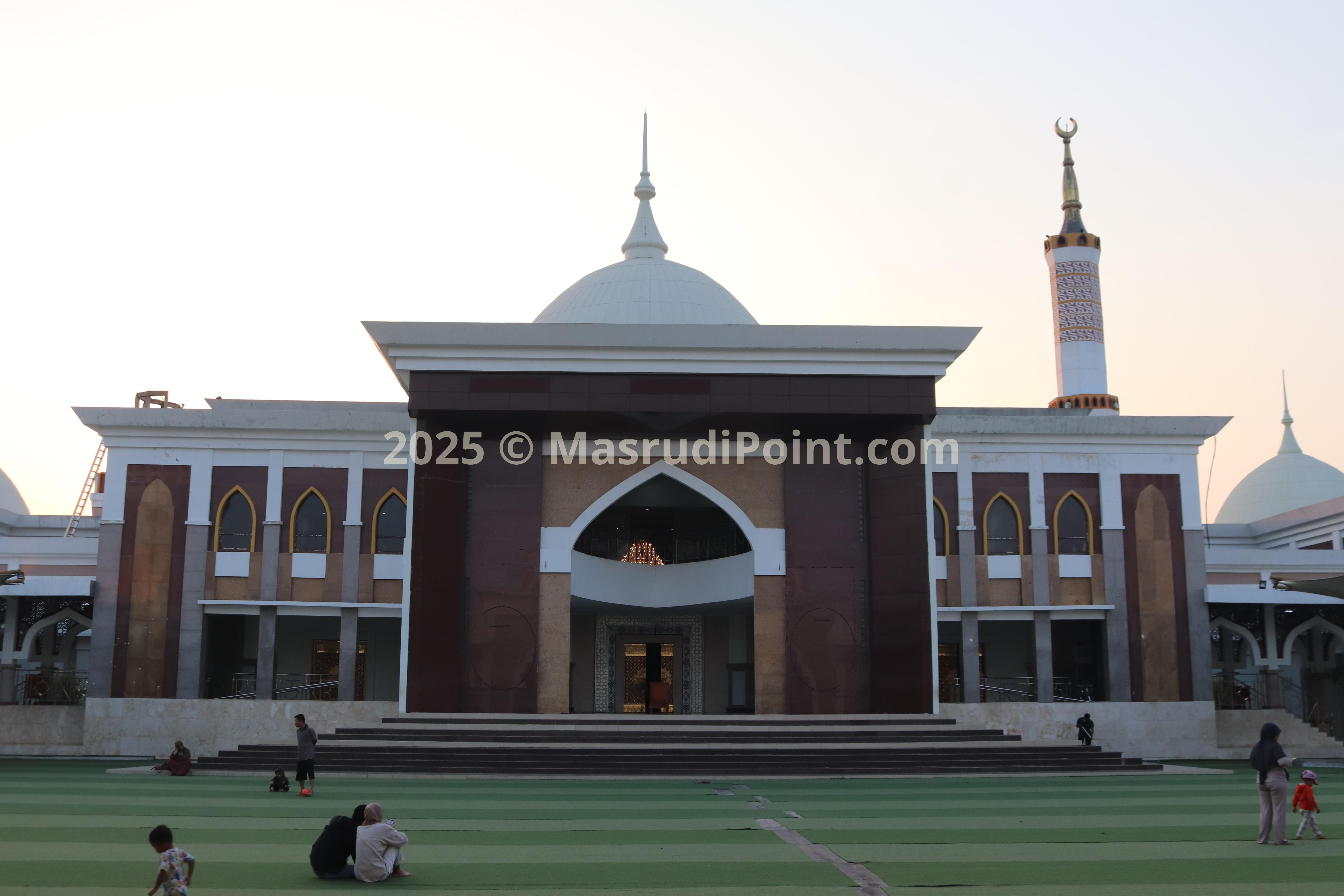 MASJID ISLAMIC CENTER INDRAMAYU 9